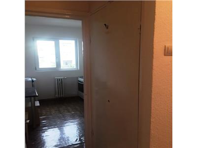 Inchiriere apartament 2 camere, zona B dul Bucuresti, Ploiesti