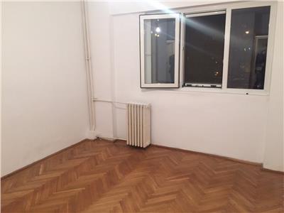 Inchiriere apartament 4 camere, Ploiesti, zona Republicii
