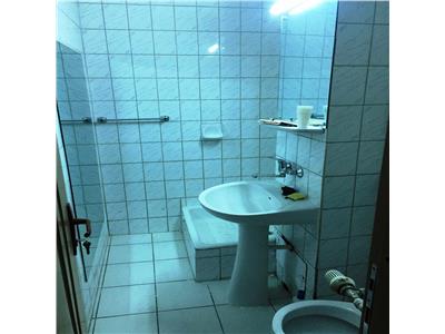 Inchiriere apartament birouri, Ploiesti, zona Piata Mihai Viteazu