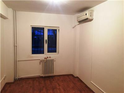 Inchiriere apartament birouri, Ploiesti, zona Piata Mihai Viteazu
