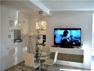 Inchiriere vila de lux, P+1+M, 2 camere, zona centrala, Ploiesti