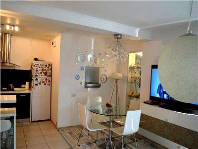 Inchiriere vila de lux, P+1+M, 2 camere, zona centrala, Ploiesti