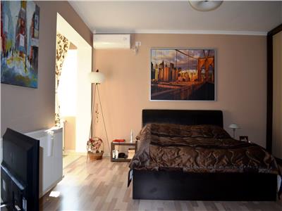 Inchiriere vila de lux, P+1+M, 2 camere, zona centrala, Ploiesti