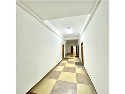 Spatiu birouri 26 mp si 35 mp, zona Mihai Bravu, Ploiesti