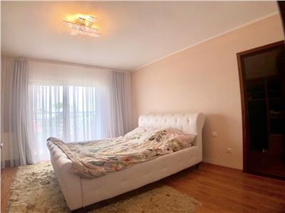 Vila moderna, 4 camere, P+1E, curte superba, langa parc Bucov