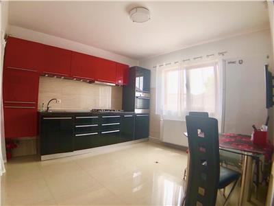 Vila moderna, 4 camere, P+1E, curte superba, langa parc Bucov