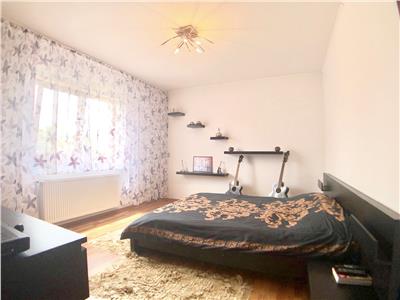 Vila moderna, 4 camere, P+1E, curte superba, langa parc Bucov