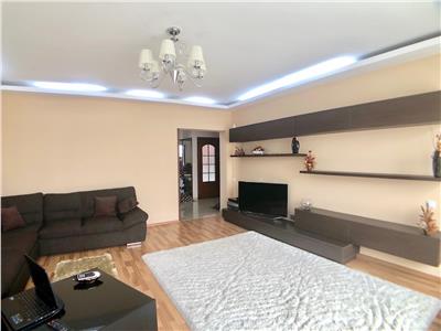 Vila moderna, 4 camere, P+1E, curte superba, langa parc Bucov