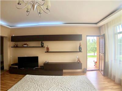 Vila moderna, 4 camere, P+1E, curte superba, langa parc Bucov
