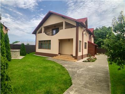 Vila moderna, 4 camere, P+1E, curte superba, langa parc Bucov