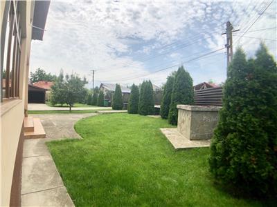 Vila moderna, 4 camere, P+1E, curte superba, langa parc Bucov