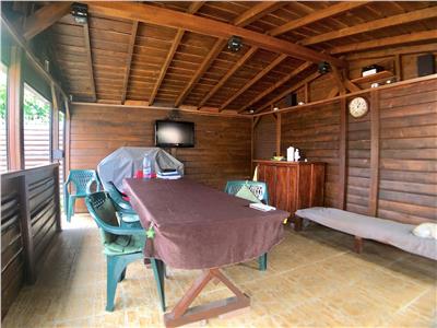 Vila moderna, 4 camere, P+1E, curte superba, langa parc Bucov