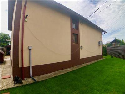 Vila moderna, 4 camere, P+1E, curte superba, langa parc Bucov